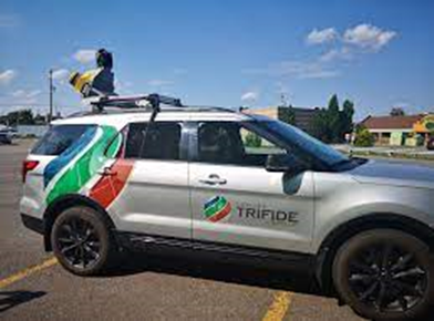 Camions aux couleurs de notre partenaire Groupe Trifide